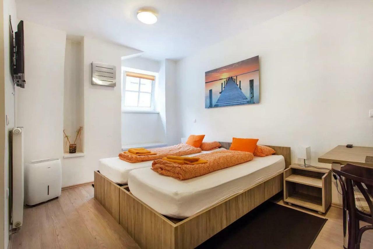 Apartments Fabrka リュブリャナ エクステリア 写真